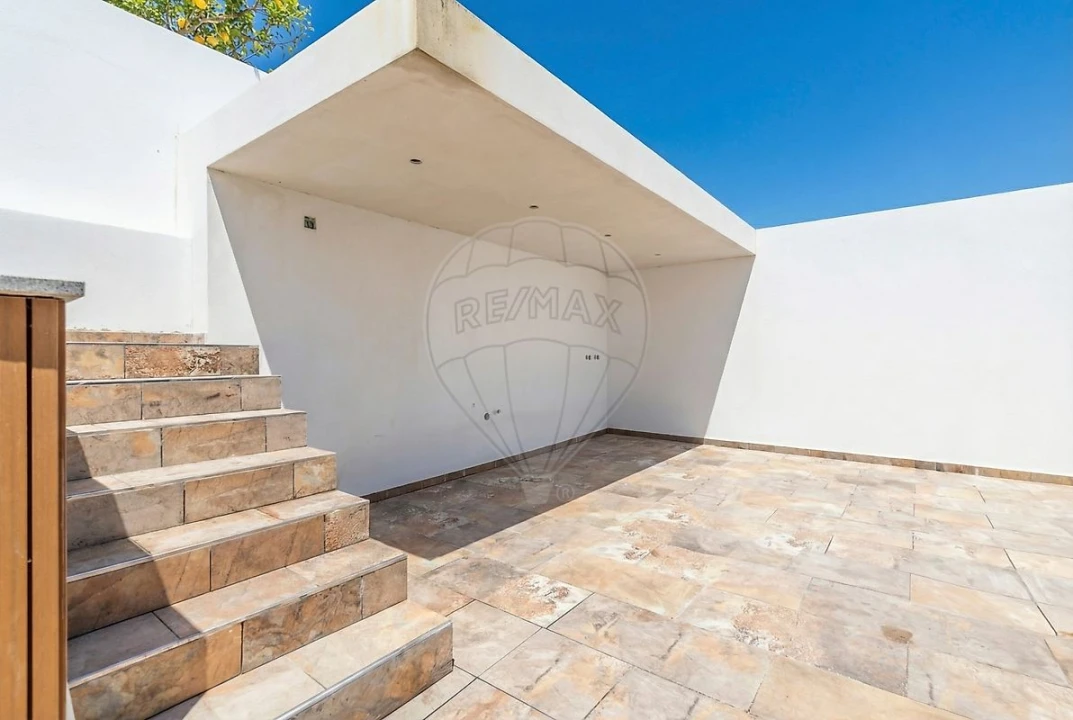 Moradia T4 para Venda em Ramalhal Foto 23