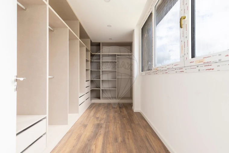 Moradia T4 para Venda em Ramalhal Foto 18