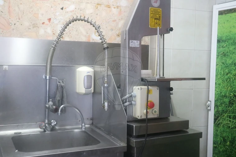 Negócio para Venda em Alverca do Ribatejo e Sobralinho Foto 10