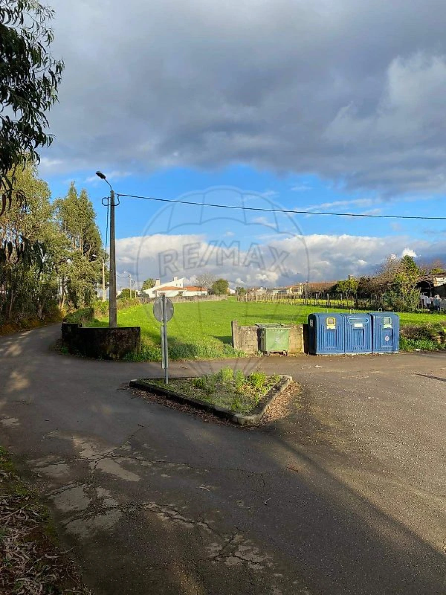 Terreno para Venda em Loureiro Foto 1