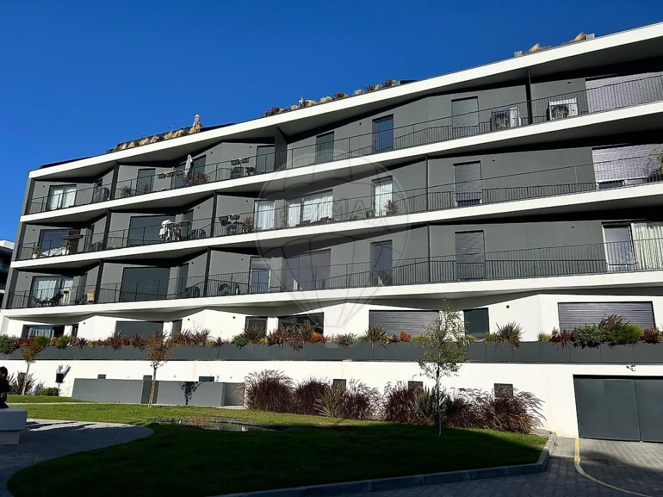 Apartamento T2 para Arrendamento em Glória e Vera Cruz Foto 3