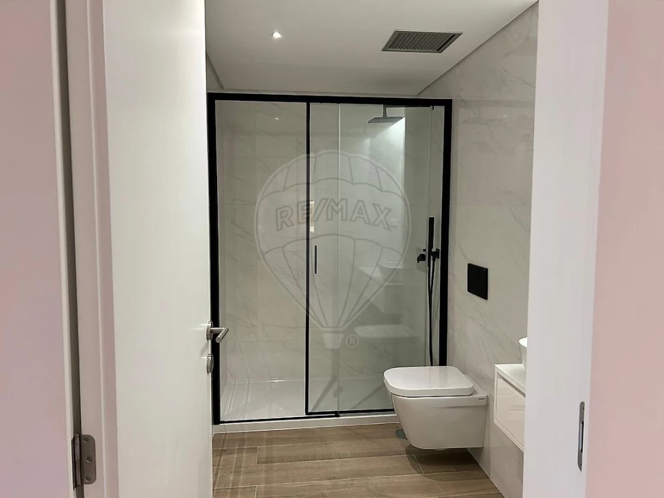 Apartamento T2 para Arrendamento em Glória e Vera Cruz Foto 12