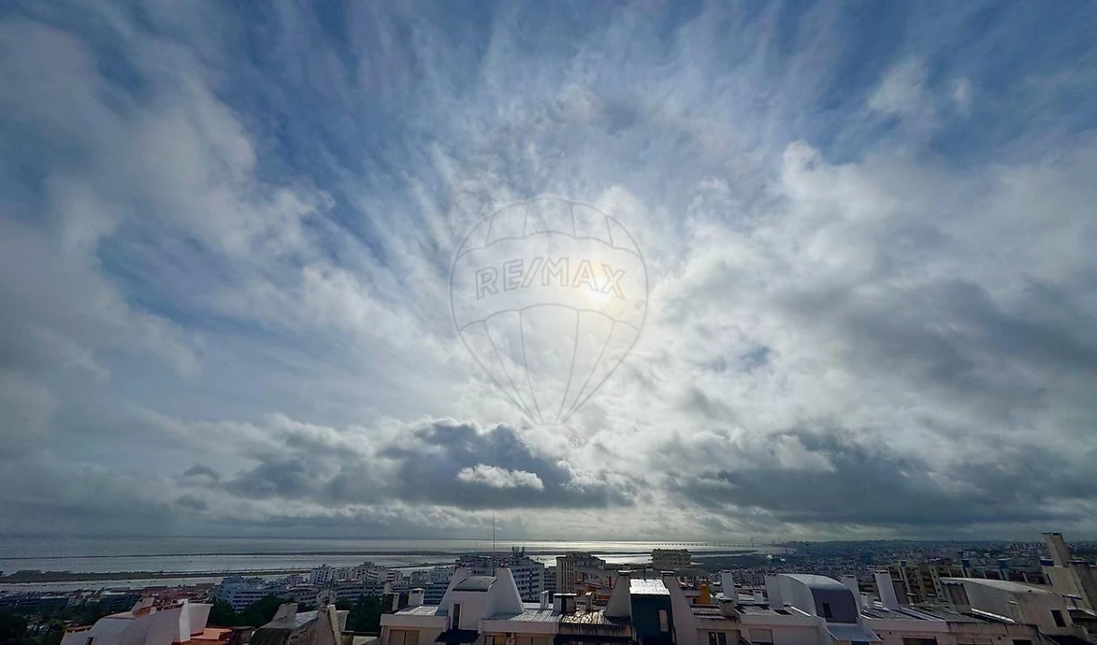 Apartamento T2 para Venda em Póvoa de Santa Iria e Forte da Casa Foto 40