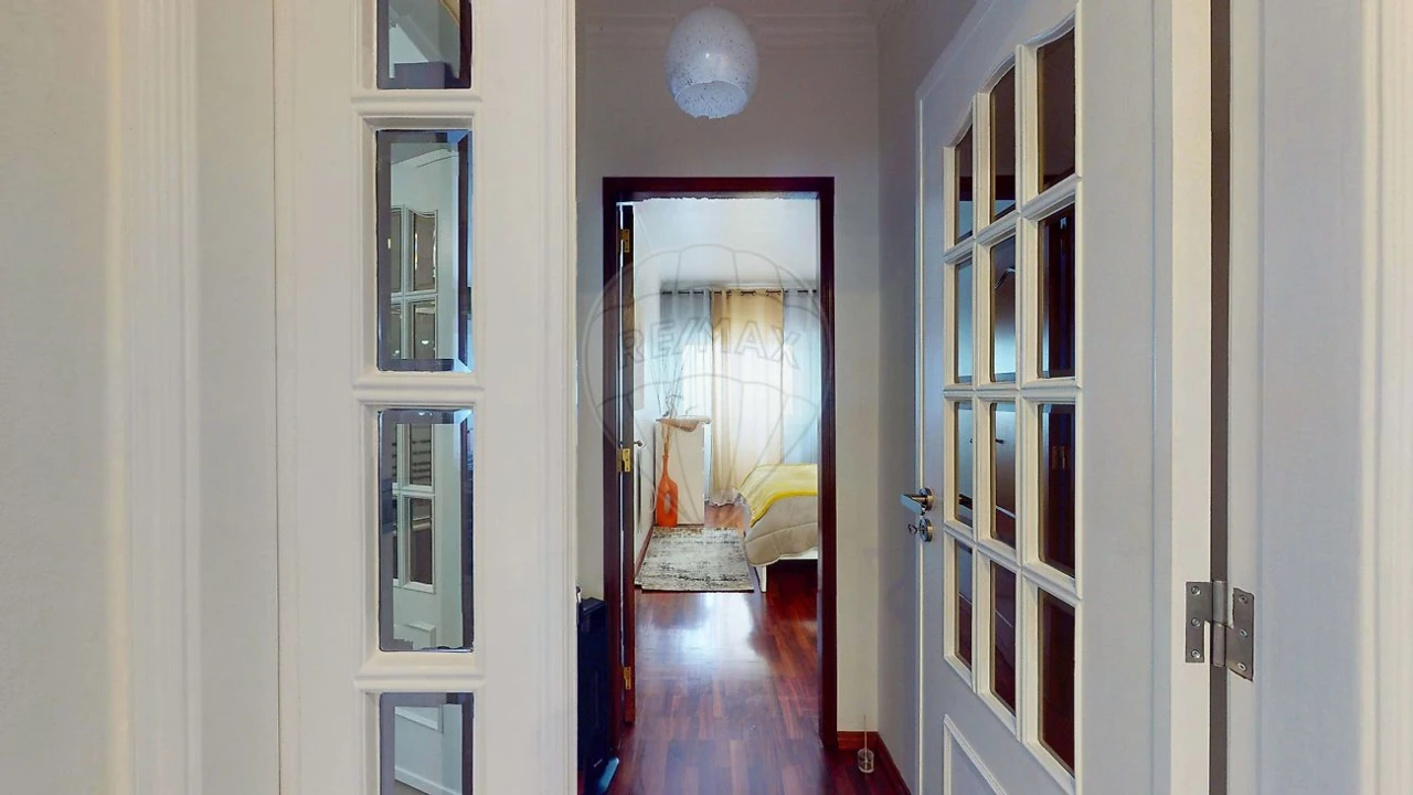 Apartamento T2 para Venda em Póvoa de Santa Iria e Forte da Casa Foto 9