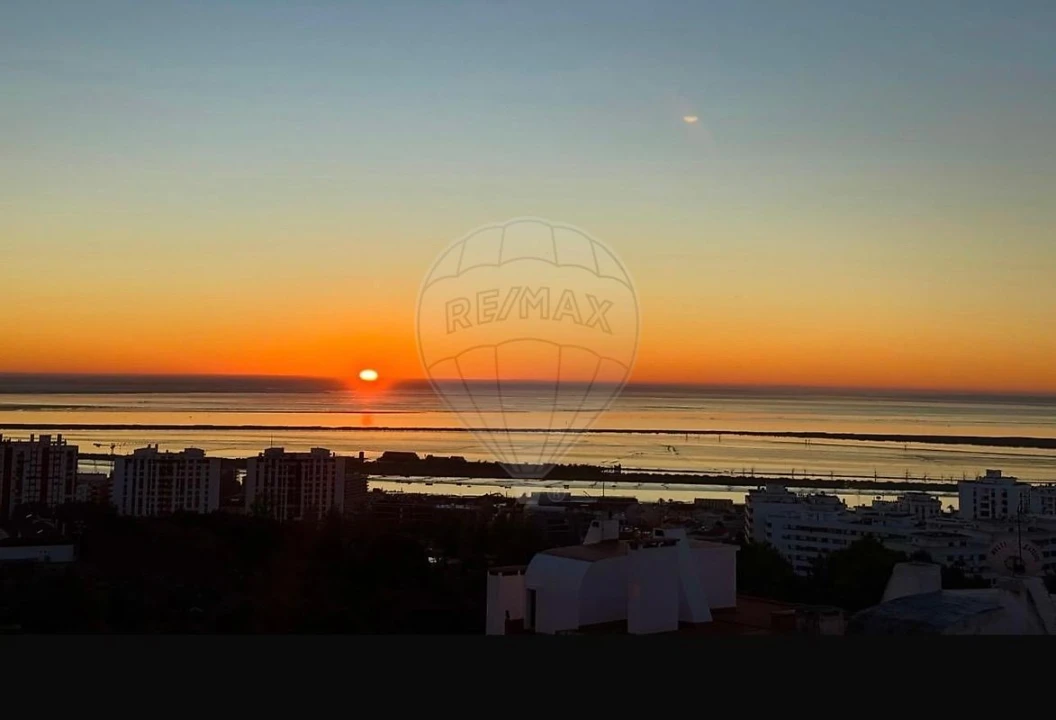 Apartamento T2 para Venda em Póvoa de Santa Iria e Forte da Casa Foto 42