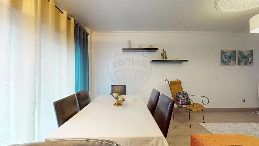 Apartamento T2 para Venda em Póvoa de Santa Iria e Forte da Casa Foto 15