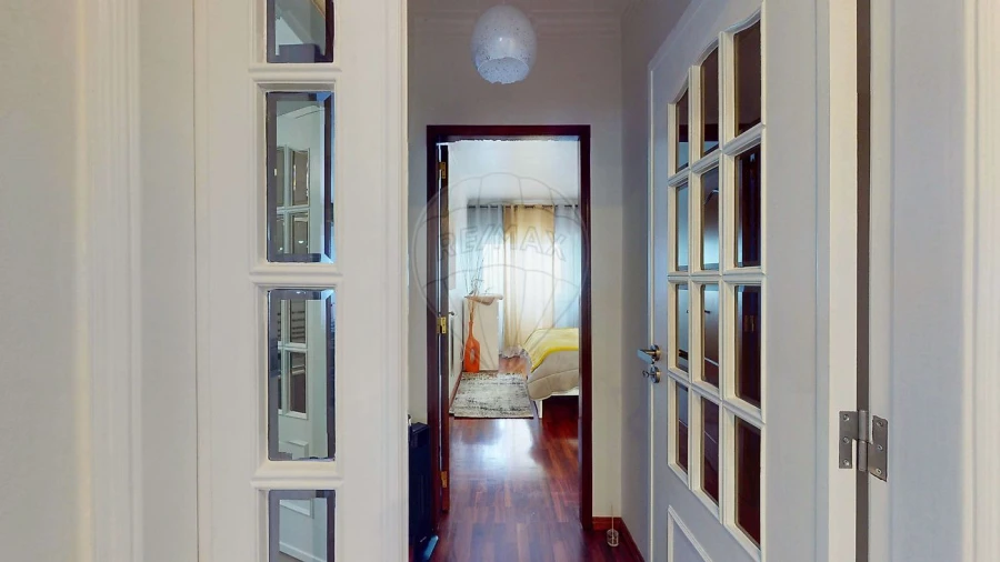 Apartamento T2 para Venda em Póvoa de Santa Iria e Forte da Casa Foto 9