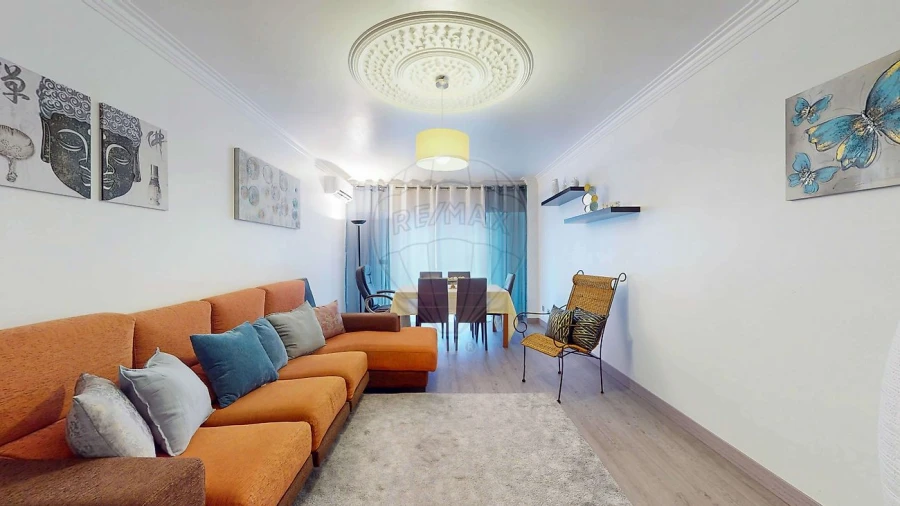 Apartamento T2 para Venda em Póvoa de Santa Iria e Forte da Casa Foto 11