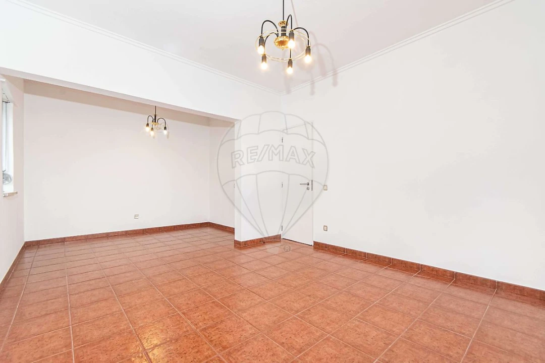 Apartamento T2 para Arrendamento em Póvoa de Santa Iria e Forte da Casa Foto 15