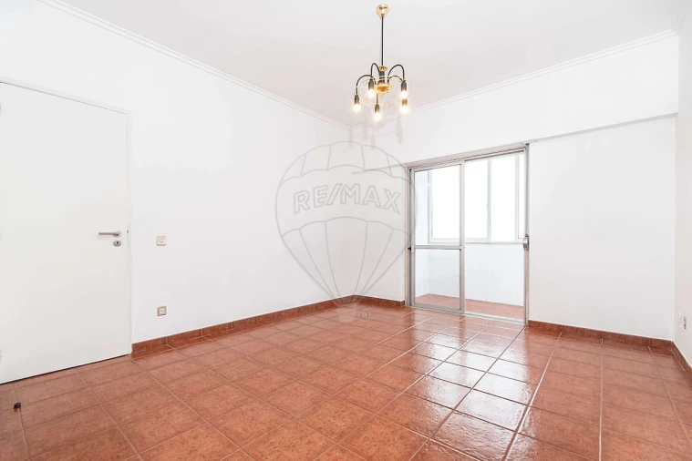 Apartamento T2 para Arrendamento em Póvoa de Santa Iria e Forte da Casa Foto 13