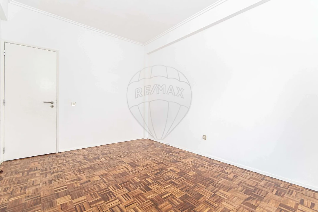 Apartamento T2 para Arrendamento em Póvoa de Santa Iria e Forte da Casa Foto 8