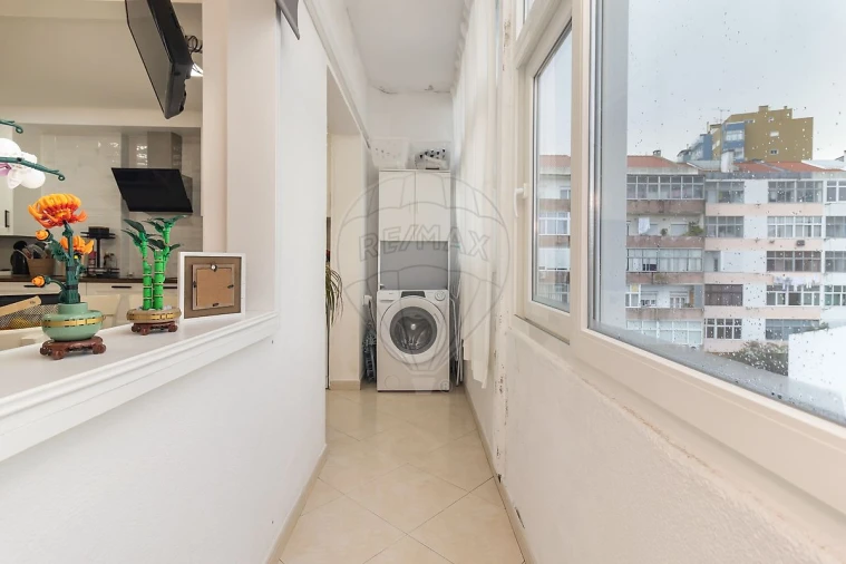 Apartamento T3 para Venda em Laranjeiro e Feijó Foto 13