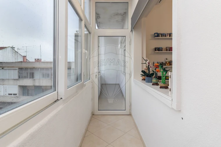 Apartamento T3 para Venda em Laranjeiro e Feijó Foto 12