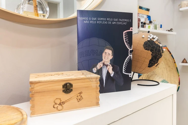 Apartamento T3 para Venda em Laranjeiro e Feijó Foto 3