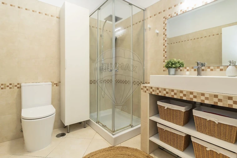 Apartamento T3 para Venda em Laranjeiro e Feijó Foto 18