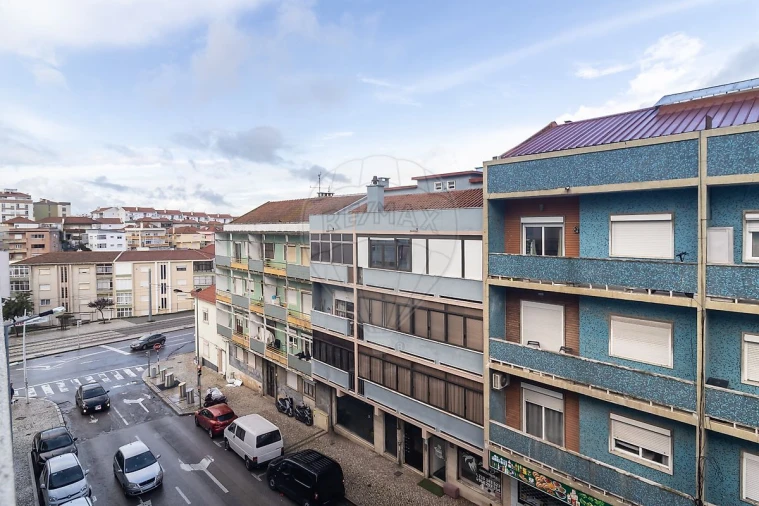 Apartamento T3 para Venda em Laranjeiro e Feijó Foto 29