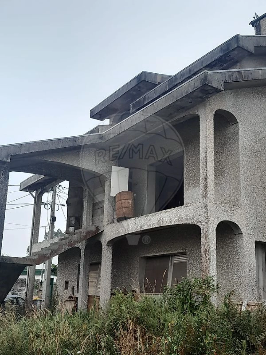 Moradia T3 para Venda em Argoncilhe Foto 3