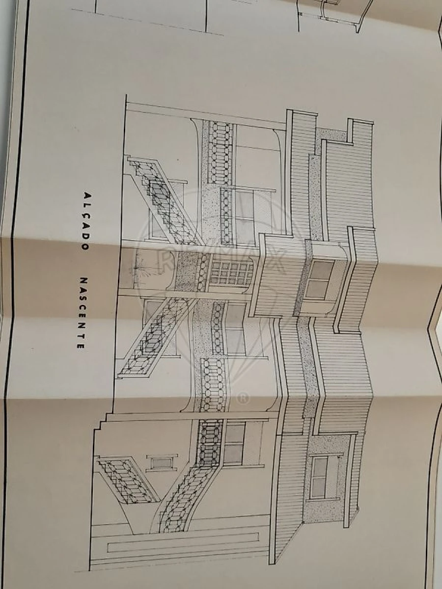 Moradia T3 para Venda em Argoncilhe Foto 22
