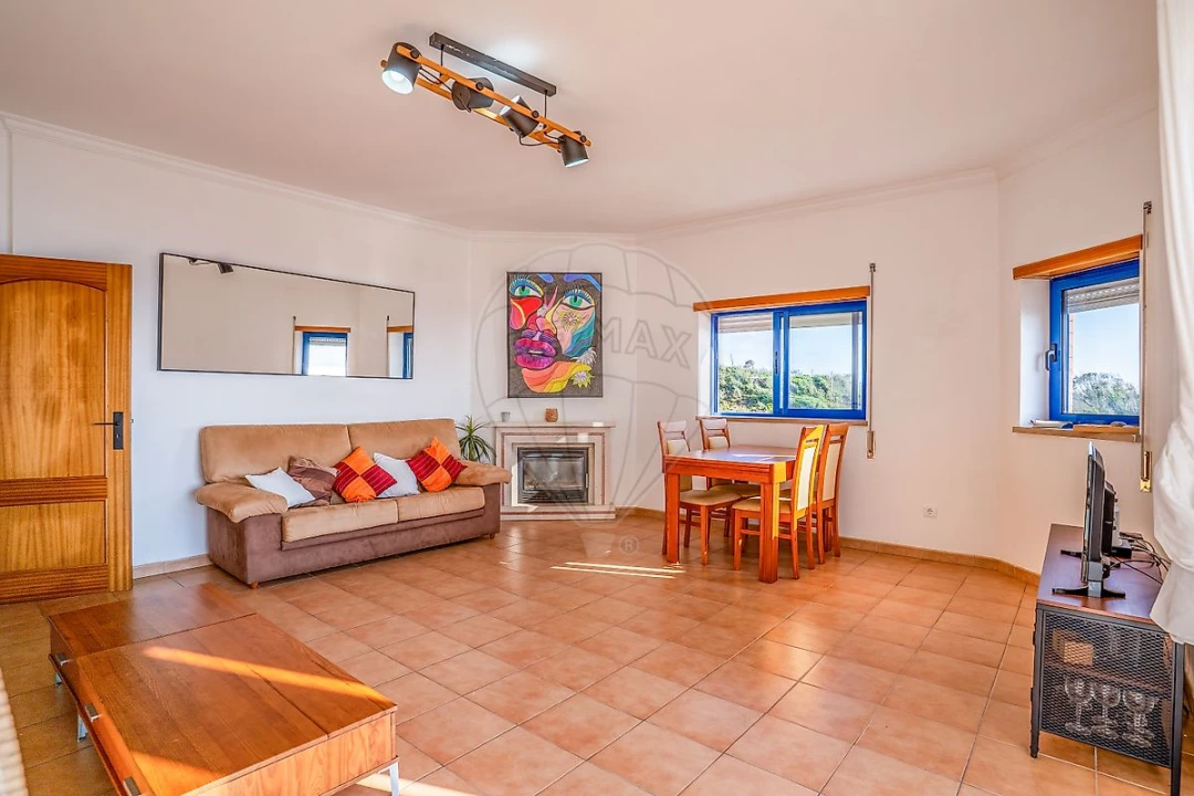 Apartamento T2 para Venda em Pataias e Martingança Foto 17