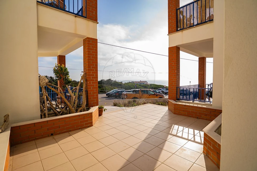 Apartamento T2 para Venda em Pataias e Martingança Foto 41