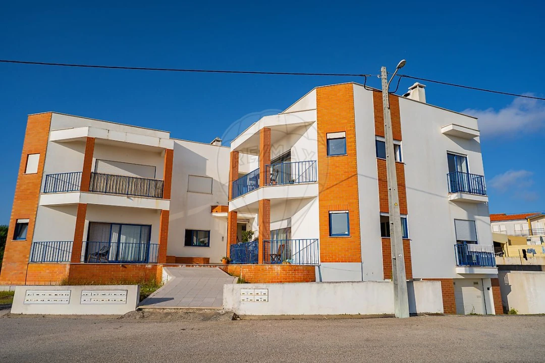 Apartamento T2 para Venda em Pataias e Martingança Foto 45