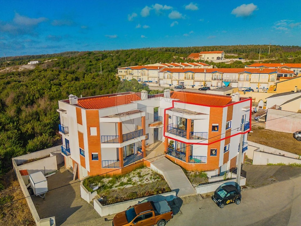 Apartamento T2 para Venda em Pataias e Martingança Foto 1