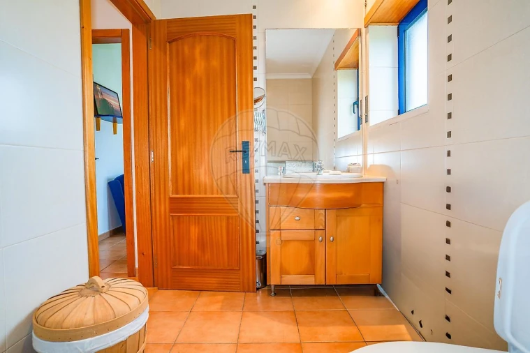 Apartamento T2 para Venda em Pataias e Martingança Foto 29