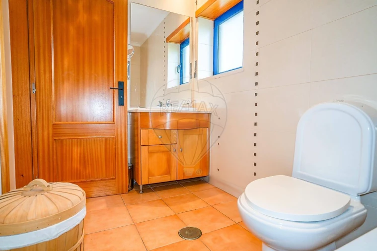 Apartamento T2 para Venda em Pataias e Martingança Foto 28