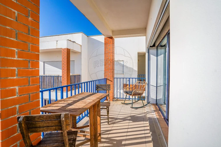 Apartamento T2 para Venda em Pataias e Martingança Foto 22