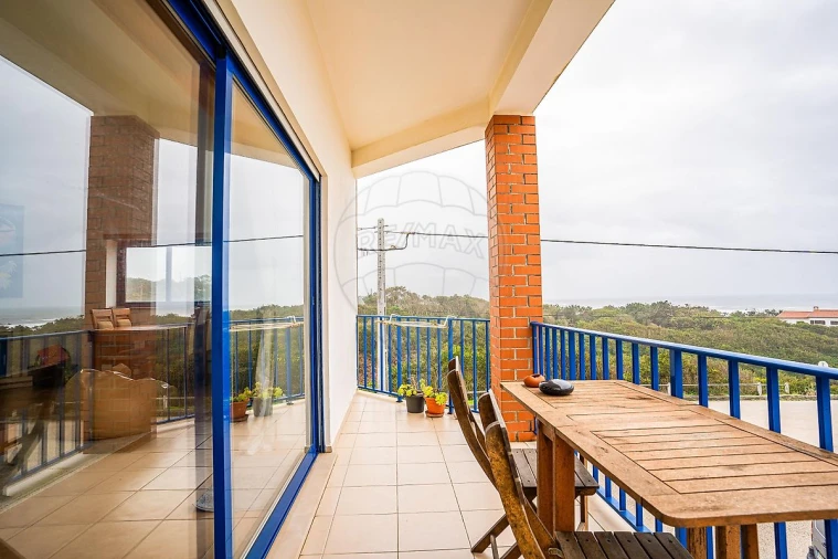 Apartamento T2 para Venda em Pataias e Martingança Foto 6