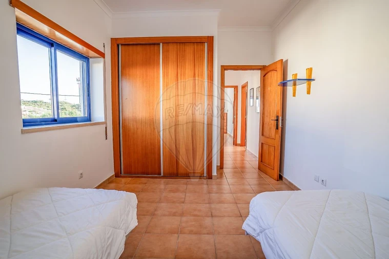 Apartamento T2 para Venda em Pataias e Martingança Foto 28