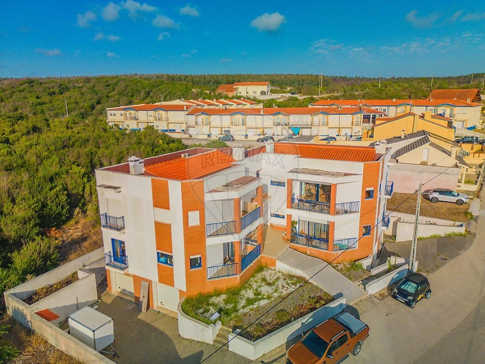 Apartamento T2 para Venda em Pataias e Martingança Foto 2