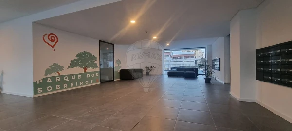 Apartamento T1 para Arrendamento em Paranhos