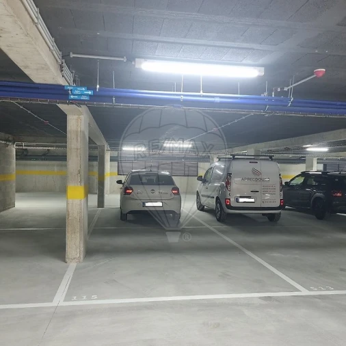 Apartamento T1 para Arrendamento em Paranhos Foto 17