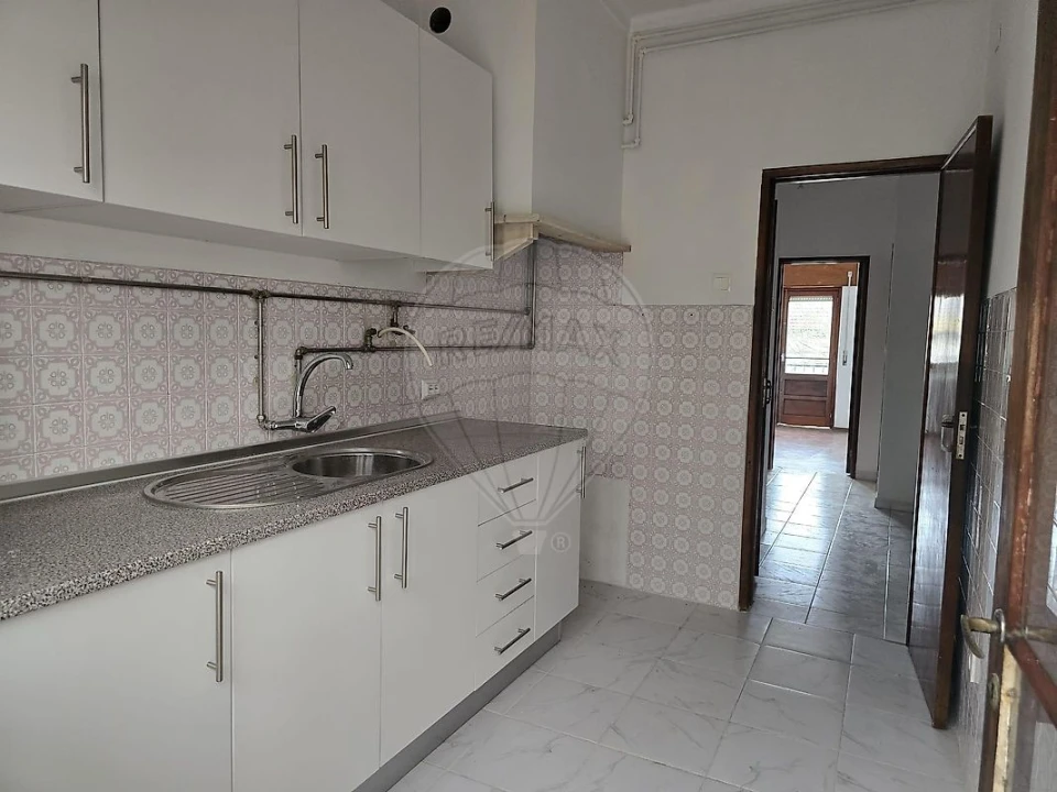 Prédio para Venda em Alto do Seixalinho, Santo André e Verderena Foto 5