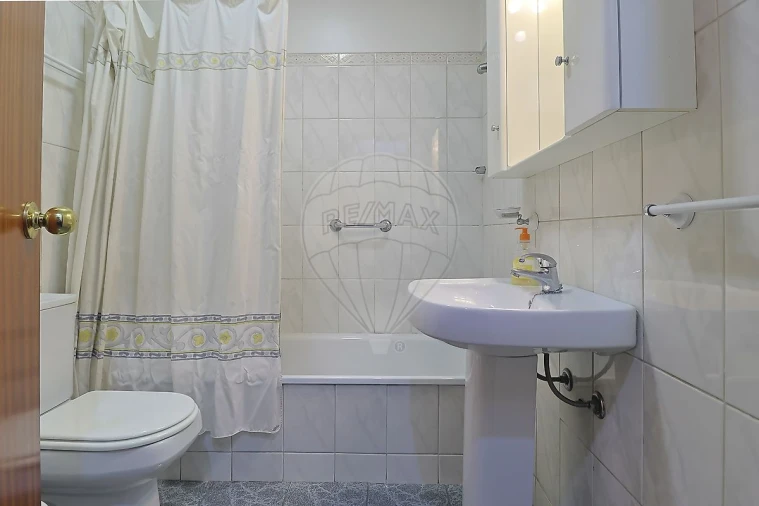 Apartamento T3 para Venda em Eiras e São Paulo de Frades Foto 13