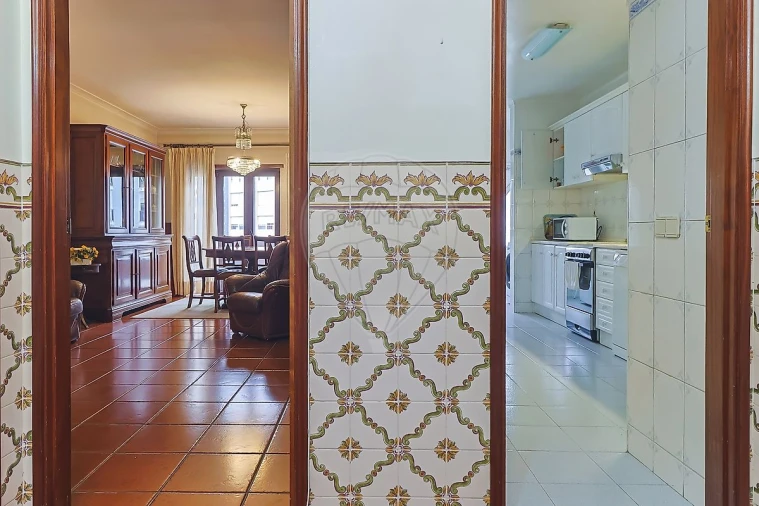 Apartamento T3 para Venda em Eiras e São Paulo de Frades Foto 1