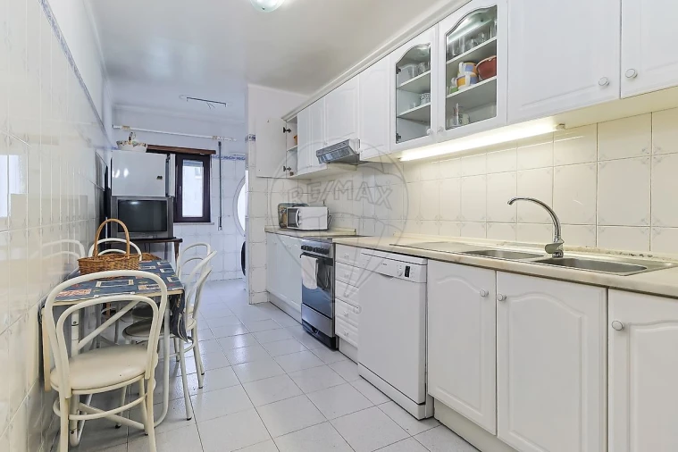 Apartamento T3 para Venda em Eiras e São Paulo de Frades Foto 9