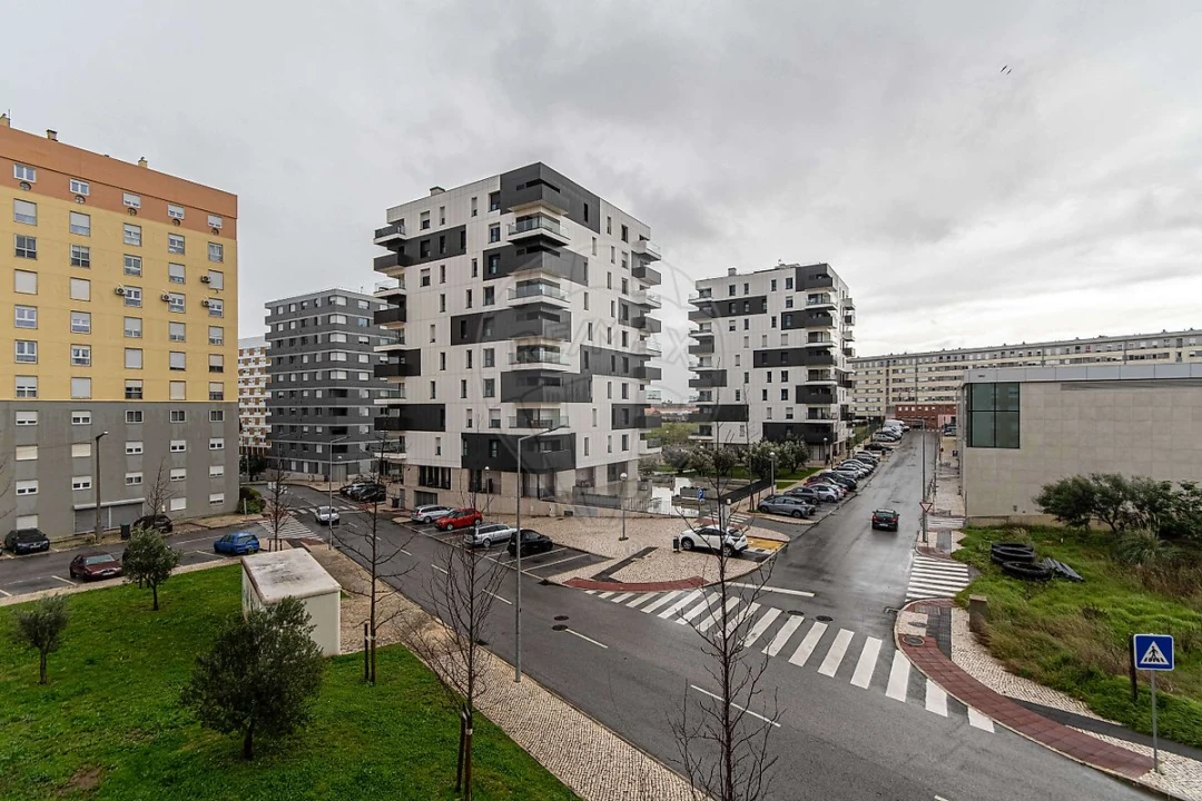 Apartamento T2 para Venda em Moscavide e Portela Foto 20