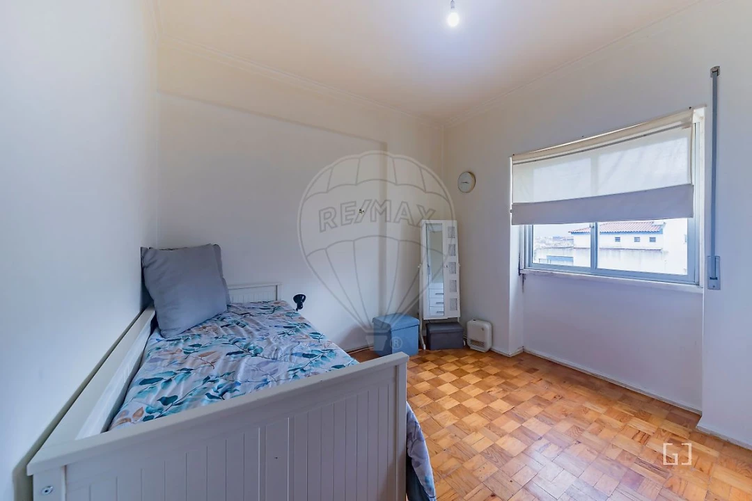 Apartamento T1 para Venda em Águas Livres Foto 10