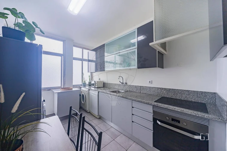 Apartamento T1 para Venda em Águas Livres Foto 6