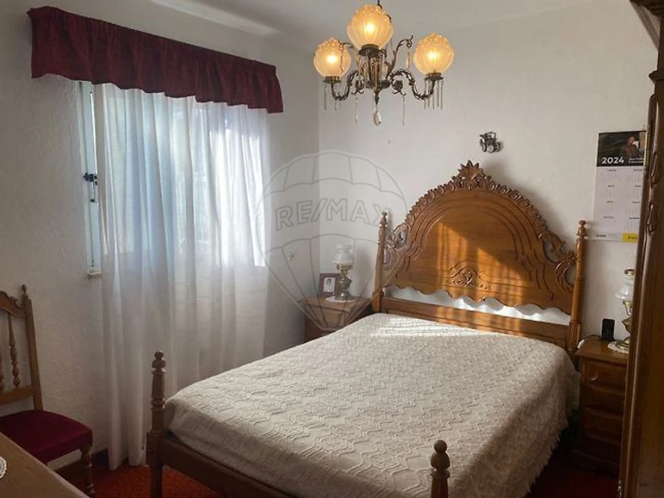 Moradia T4 para Venda em Loureiro Foto 20