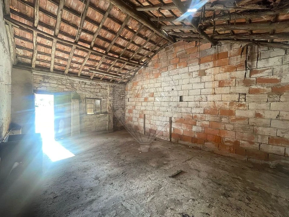 Armazém para Venda em Lamas e Cercal Foto 18