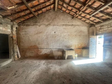 Armazém para Venda em Lamas e Cercal