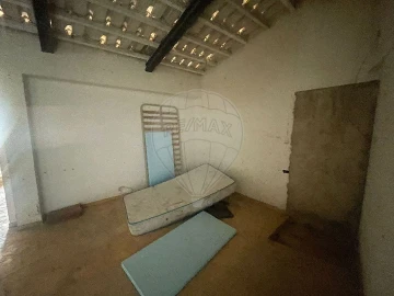 Armazém para Venda em Lamas e Cercal