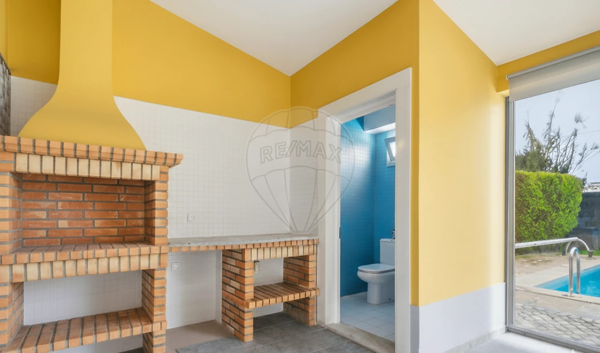 Moradia T5 para Venda em Silveira Foto 28