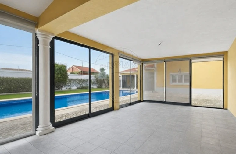 Moradia T5 para Venda em Silveira Foto 27