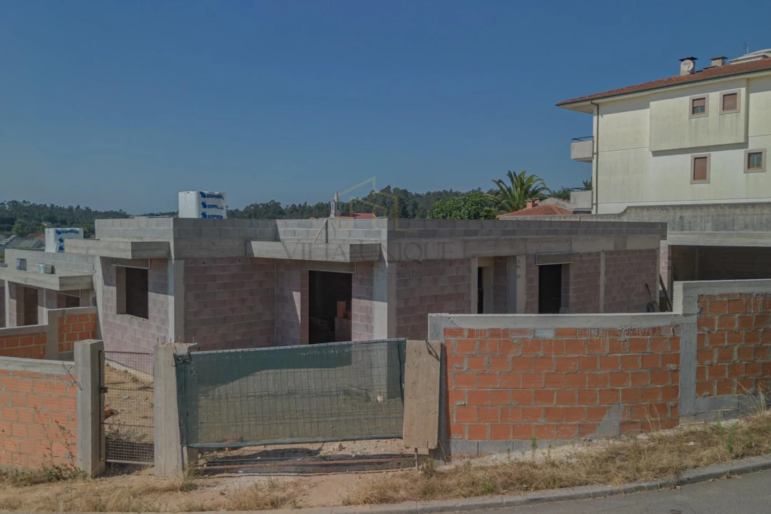 Moradia T3 para Venda em Santa Maria da Feira, Travanca, Sanfins e Espargo Foto 19