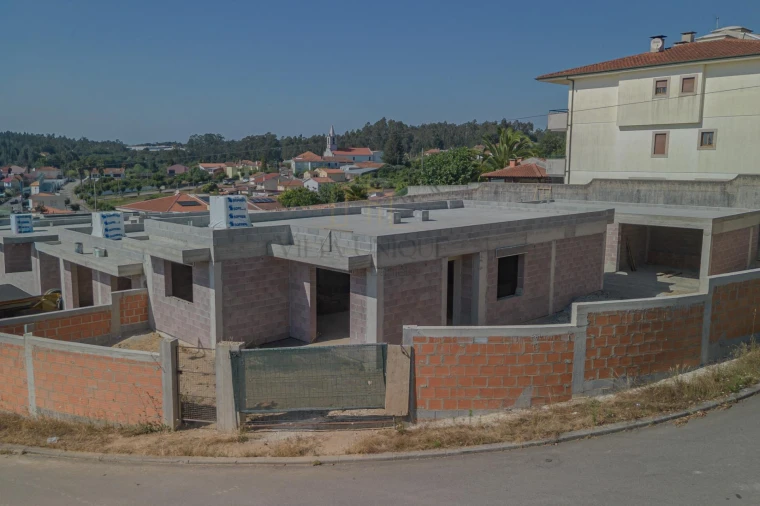 Moradia T3 para Venda em Santa Maria da Feira, Travanca, Sanfins e Espargo Foto 20