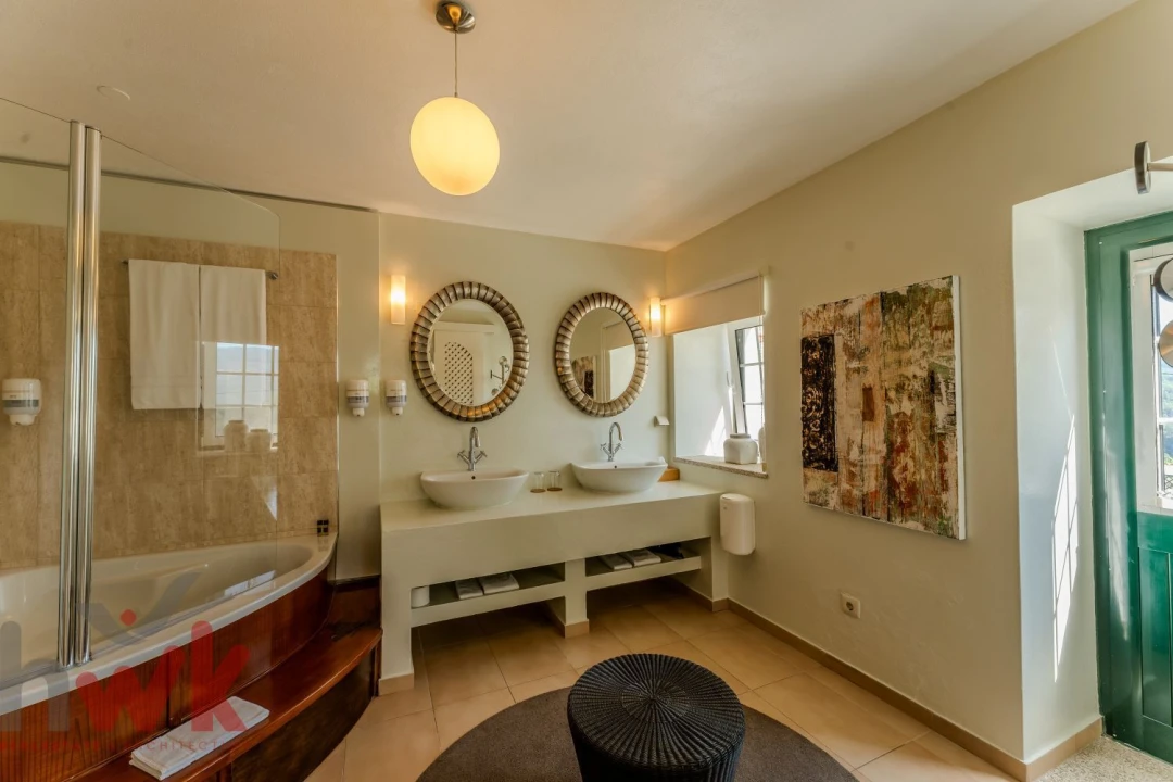 Moradia T12 para Venda em Arganil Foto 17